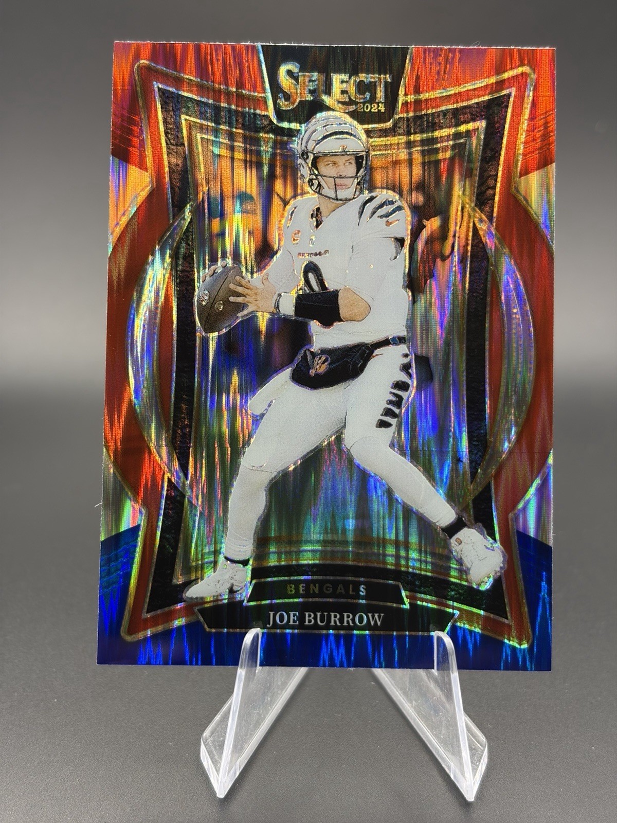 2024 Panini Select Joe Burrow #39 Concourse Red and Blue Prizm Shock Bengals 2024 Panini Select Joe Burrow #39 Concourse Red and Blue Prizm Shock Bengals