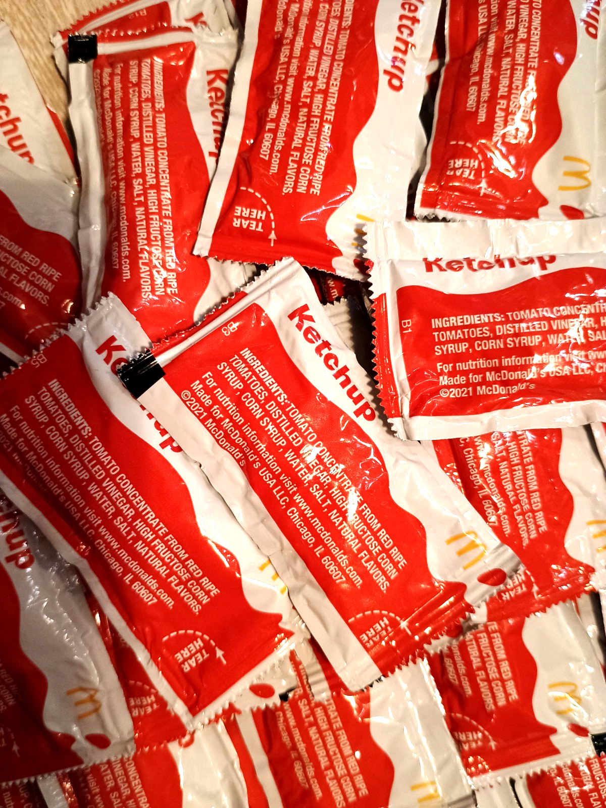 🔴 Lot of 120 McDonald's Fast Food Ketchup Catsup Condiments Sauce Packets - New