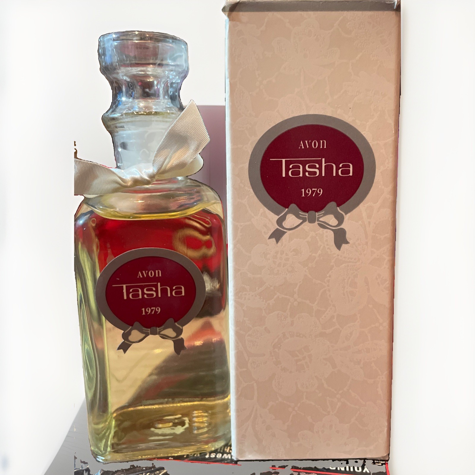 VTG 1995 AVON Fragrance Traditions Tasha Cologne Pour 3.4 FL Oz NEW In Box VTG 1995 AVON Fragrance Traditions Tasha Cologne Pour 3.4 FL Oz NEW In Box