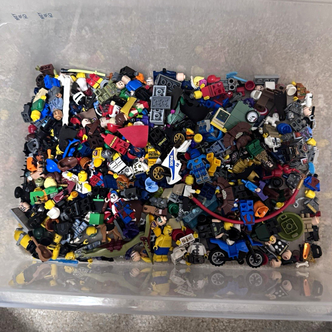 LEGO Minifigure Lot Assorted Mixed Minifigures and Parts Plastic
