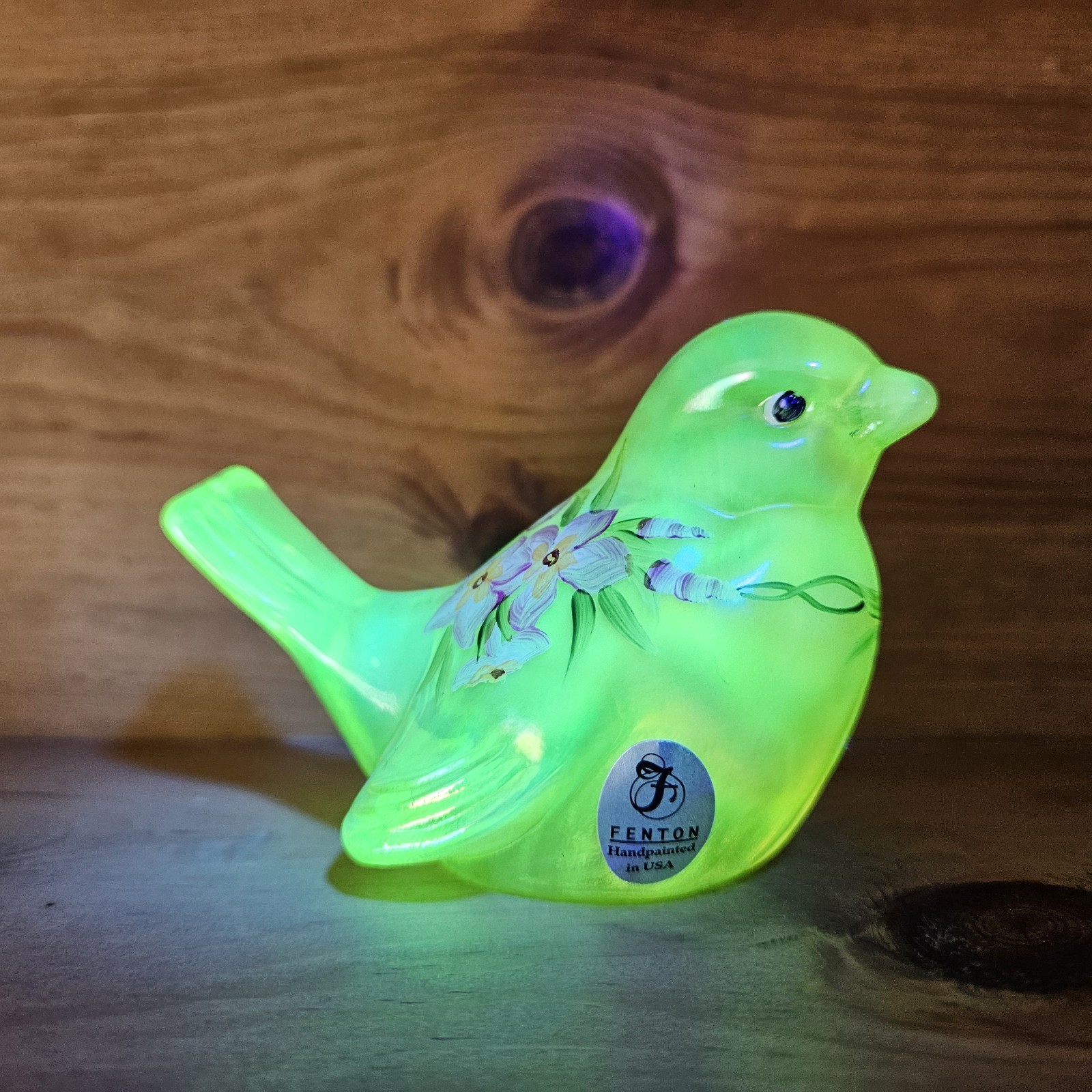 Fenton topaz song bird - uranium glass Fenton topaz song bird - uranium glass
