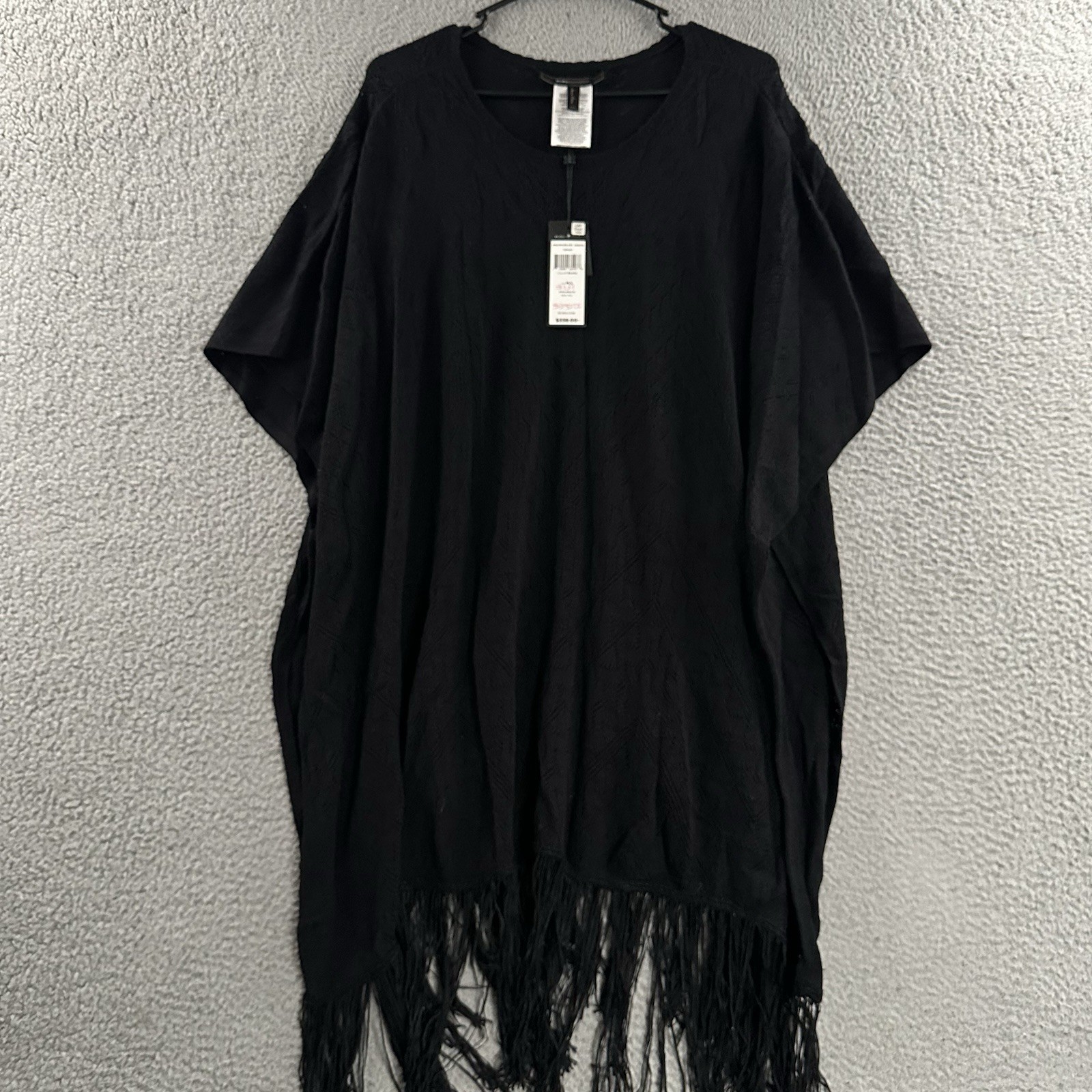 BCBGMaxAzria Womens Poncho Black Size Medium Large Drue Rayon Nylon Blend BCBGMaxAzria Womens Poncho Black Size Medium Large Drue Rayon Nylon Blend