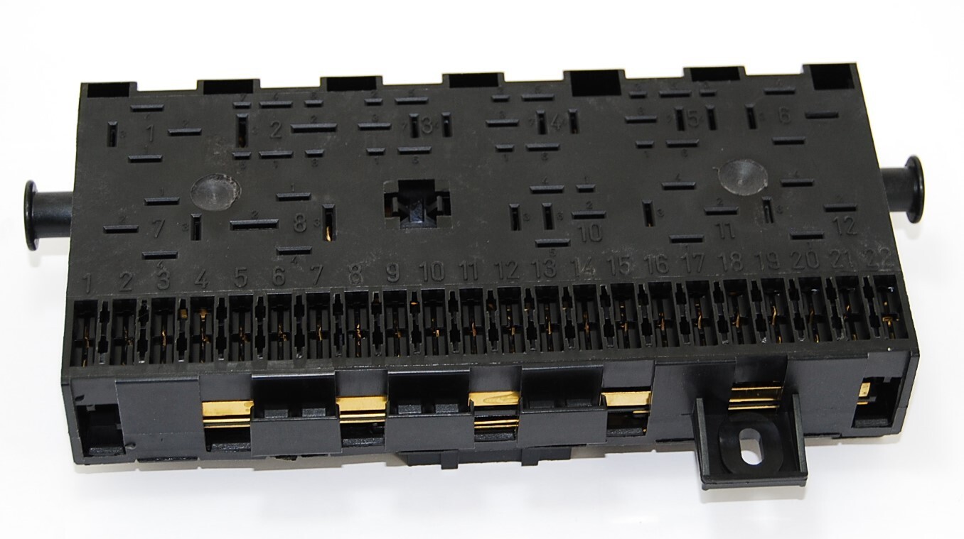 Fuse Box Panel Fits Volkswagen Vanagon 1986-1991 Fuse Box Panel Fits Volkswagen Vanagon 1986-1991