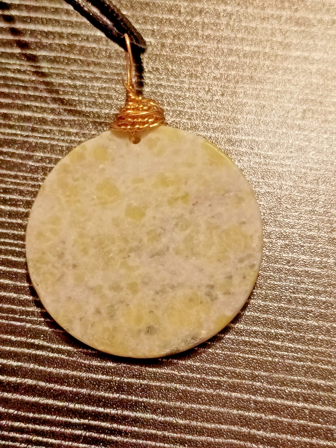 ~ Stunning Serpentine Necklace Pendant Healing Stone Wicca Pagan 18