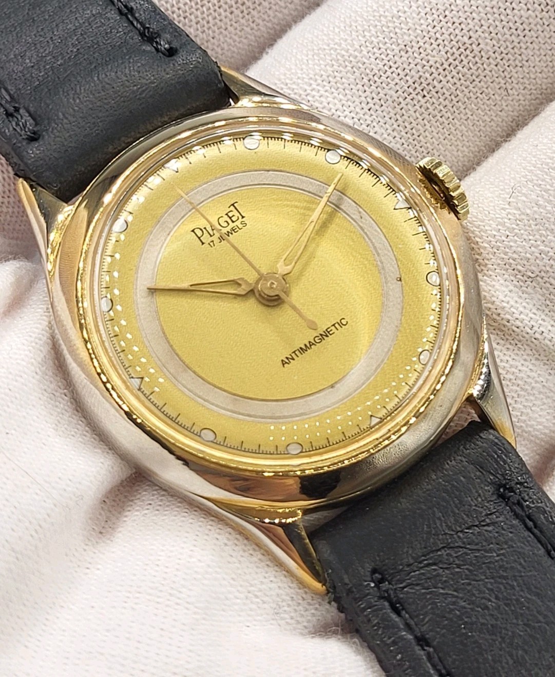 Swiss N MINT Piaget 32mm Mens SERVICED Classic 17 Jewels Vintage Watch G2U Swiss N MINT Piaget 32mm Mens SERVICED Classic 17 Jewels Vintage Watch G2U