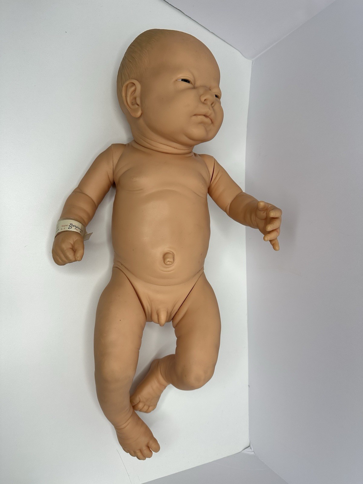 Vintage 1985 Berjusa Spain All Vinyl Anatomically Correct Newborn Boy Doll Tag
