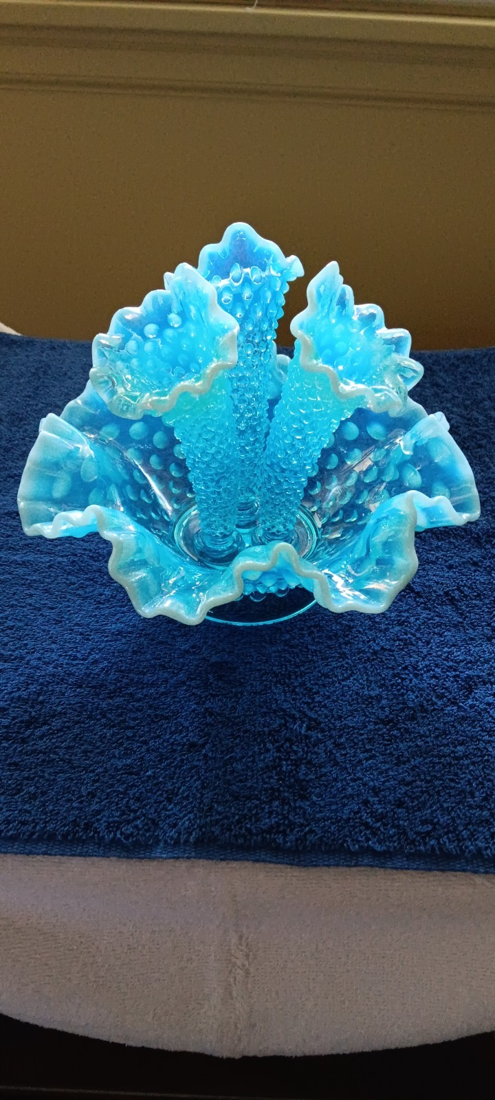Vintage Fenton Blue Opalescent Hobnail 3 Horn Epergne Centerpiece Vase AS IS Vintage Fenton Blue Opalescent Hobnail 3 Horn Epergne Centerpiece Vase AS IS