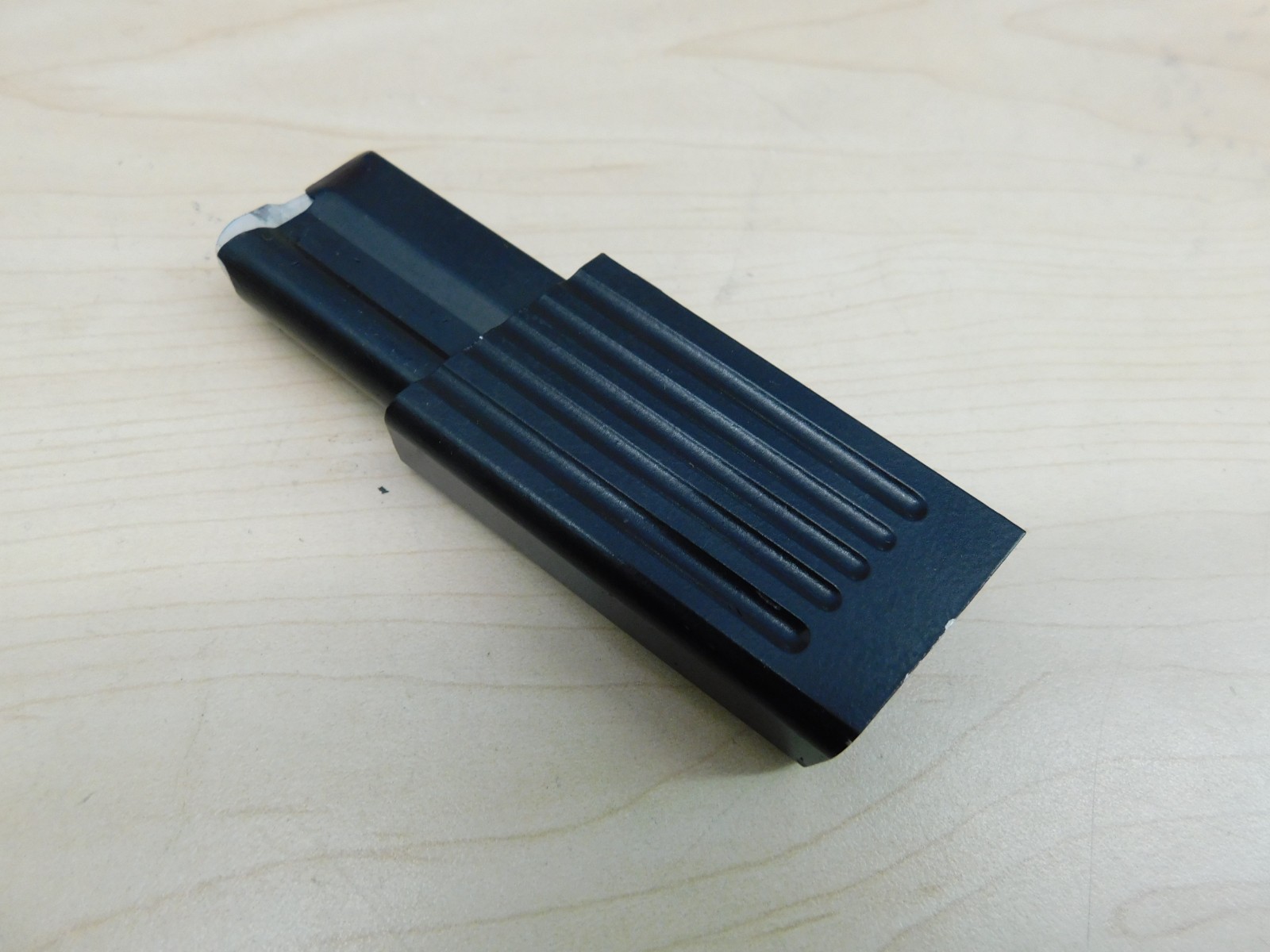Erma EM1 Carbine Iver Johnson 10 Round 22 LR Triple K Magazine Clip (E127) Erma EM1 Carbine Iver Johnson 10 Round 22 LR Triple K Magazine Clip (E127)