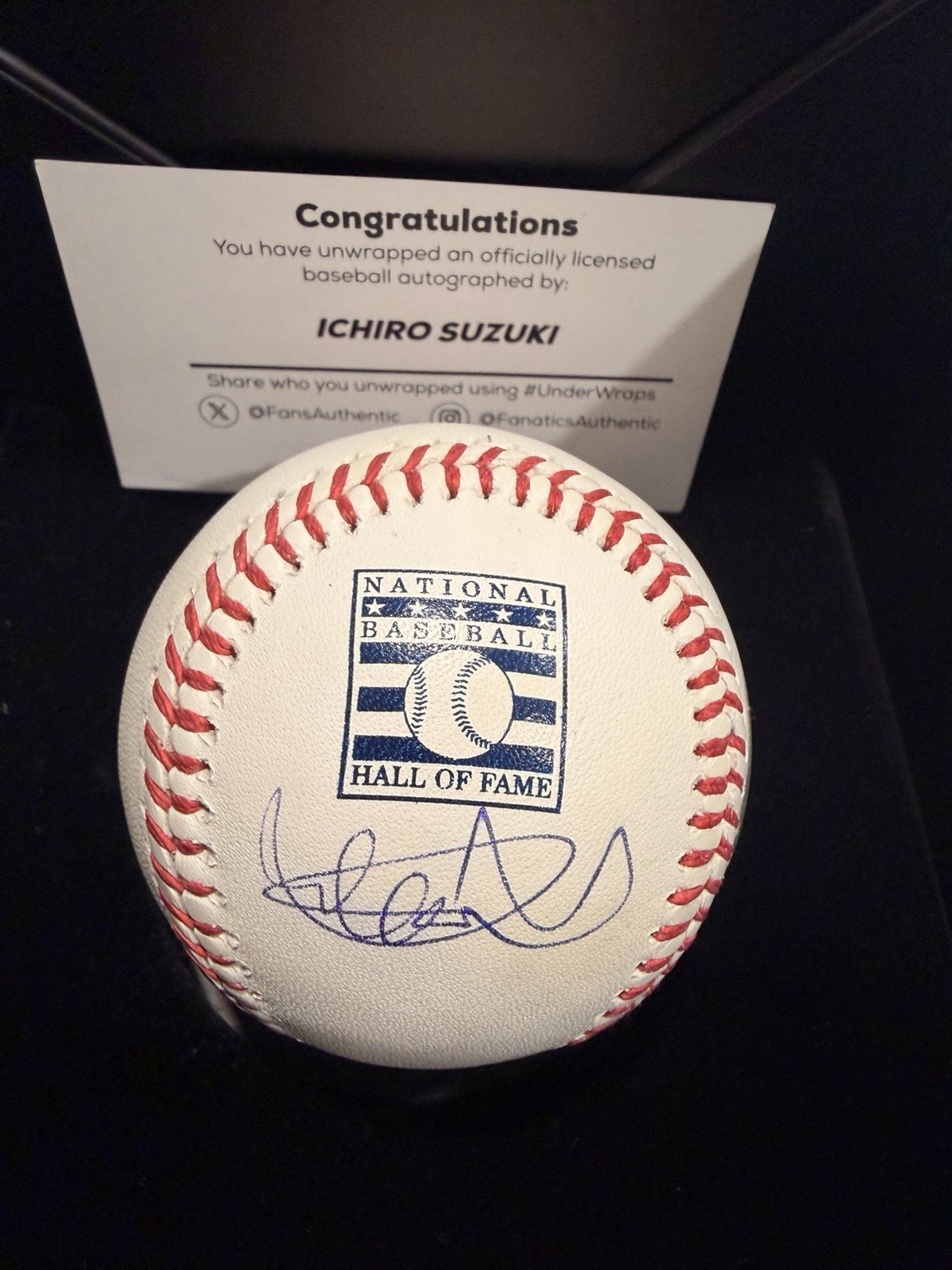 Ichiro Suzuki Signed Baseball Fanatics Authentic COA Seattle Mariners HOF Ichiro Suzuki Signed Baseball Fanatics Authentic COA Seattle Mariners HOF