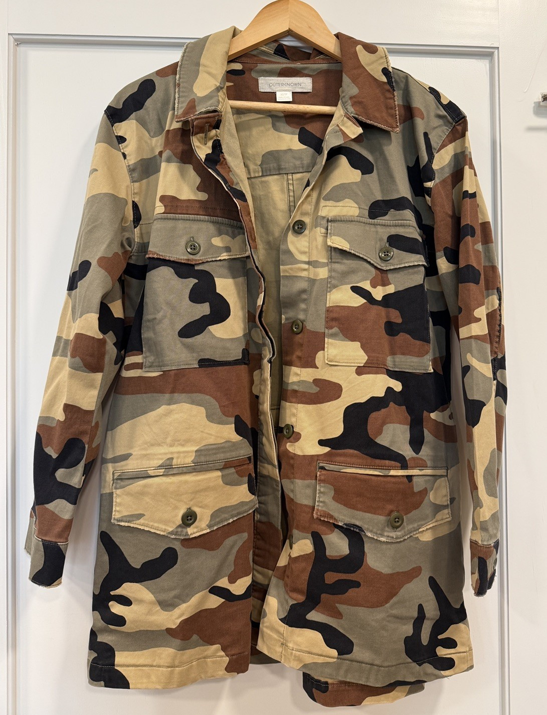 Womens Outerknown Untility Jacket - Camo - Size XS - $198 MSRP Womens Outerknown Untility Jacket - Camo - Size XS - $198 MSRP