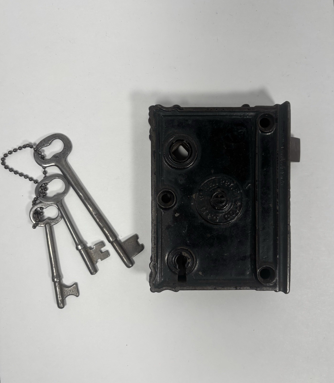 Antique Whipple Mfg Co Cast Iron Rim Door Lock w/ 3 Skeleton Keys 1800s Antique Whipple Mfg Co Cast Iron Rim Door Lock w/ 3 Skeleton Keys 1800s