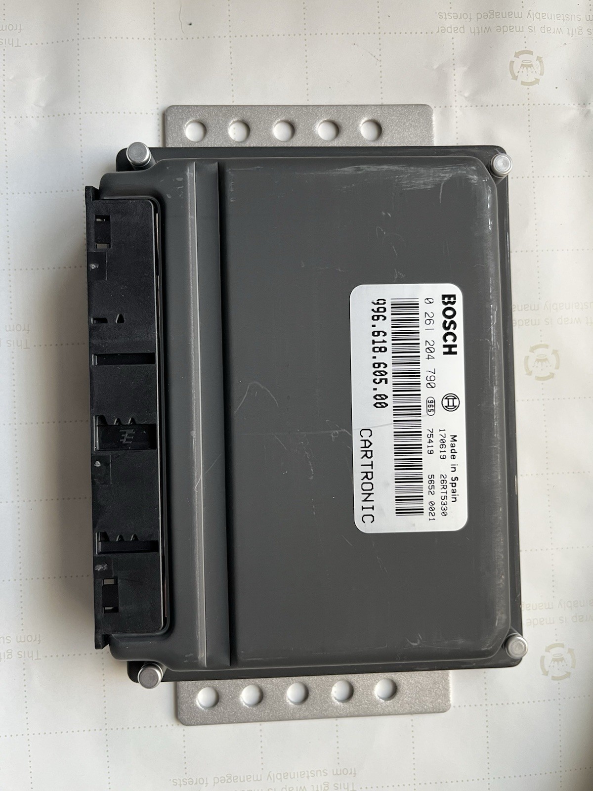 Porsche Engine Control Module 996618605x OEM. DME. ECM New 97 thru 05 911 Porsche Engine Control Module 996618605x OEM. DME. ECM New 97 thru 05 911