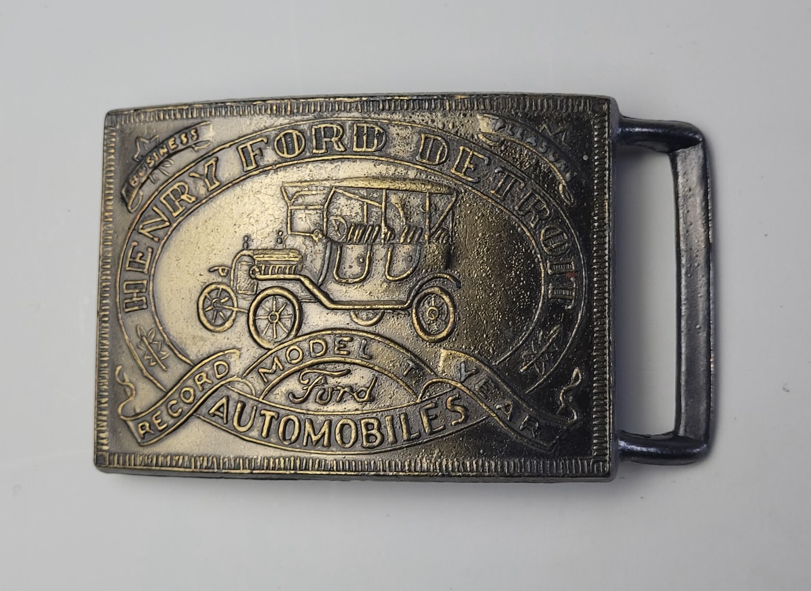 Vintage Ford Model T Antique Car Auto Belt Buckle Heny Ford Auto Detroit NOS Vintage Ford Model T Antique Car Auto Belt Buckle Heny Ford Auto Detroit NOS
