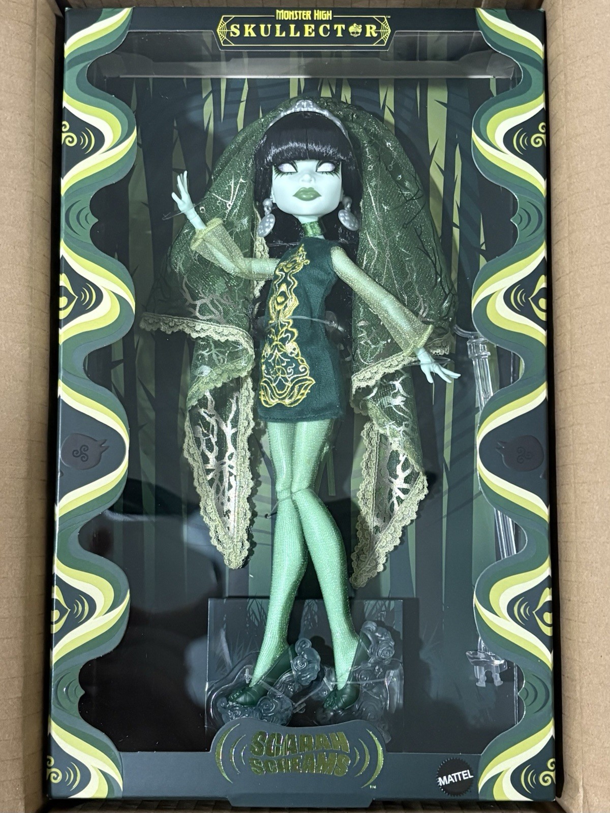 Mattel Monster High Skullector Sarah Screams Fang Club Doll Mattel Monster High Skullector Sarah Screams Fang Club Doll