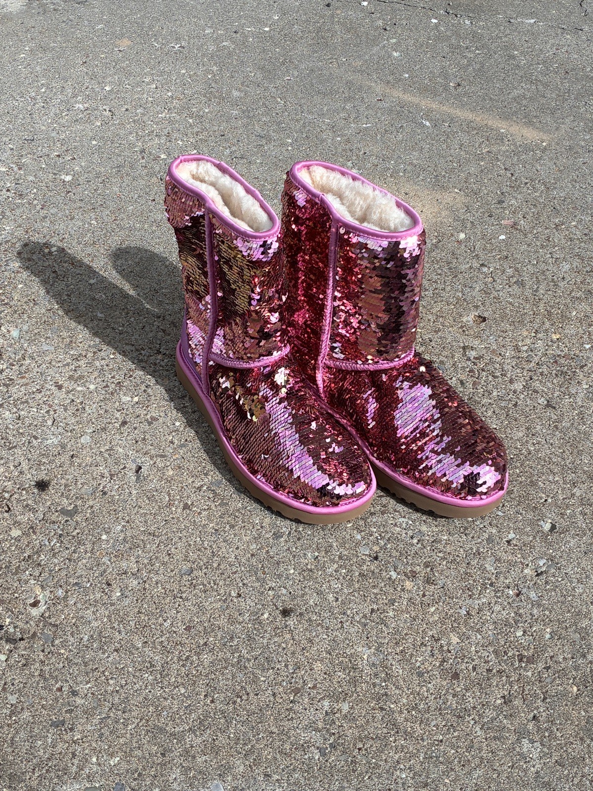 Ugg Australia Womens Classic Pink Sequin Boot Size 10 Ugg Australia Womens Classic Pink Sequin Boot Size 10