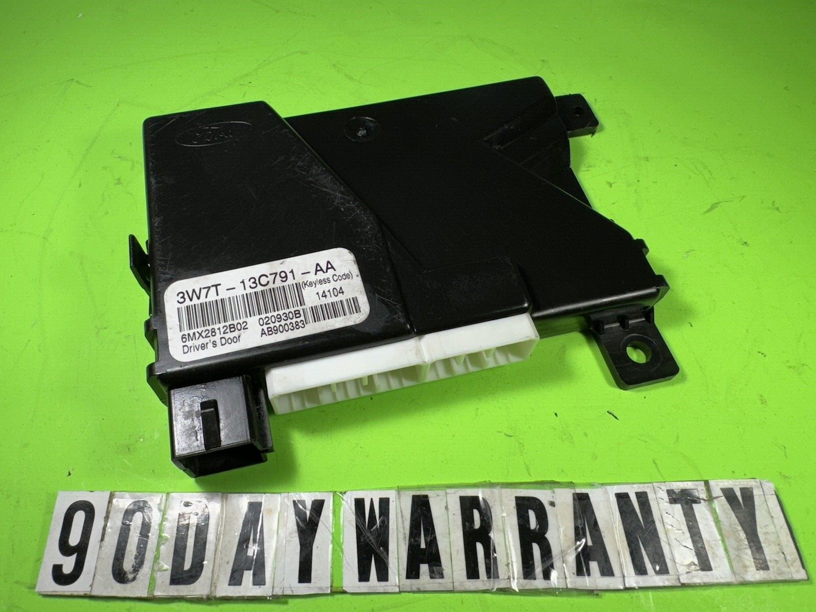 03-04 GRAND MARQUIS CROWN VIC/ MARAUDERDRIVER DOOR KEYLESS ENTRY 3W7T-13C791-AA 03-04 GRAND MARQUIS CROWN VIC/ MARAUDERDRIVER DOOR KEYLESS ENTRY 3W7T-13C791-AA