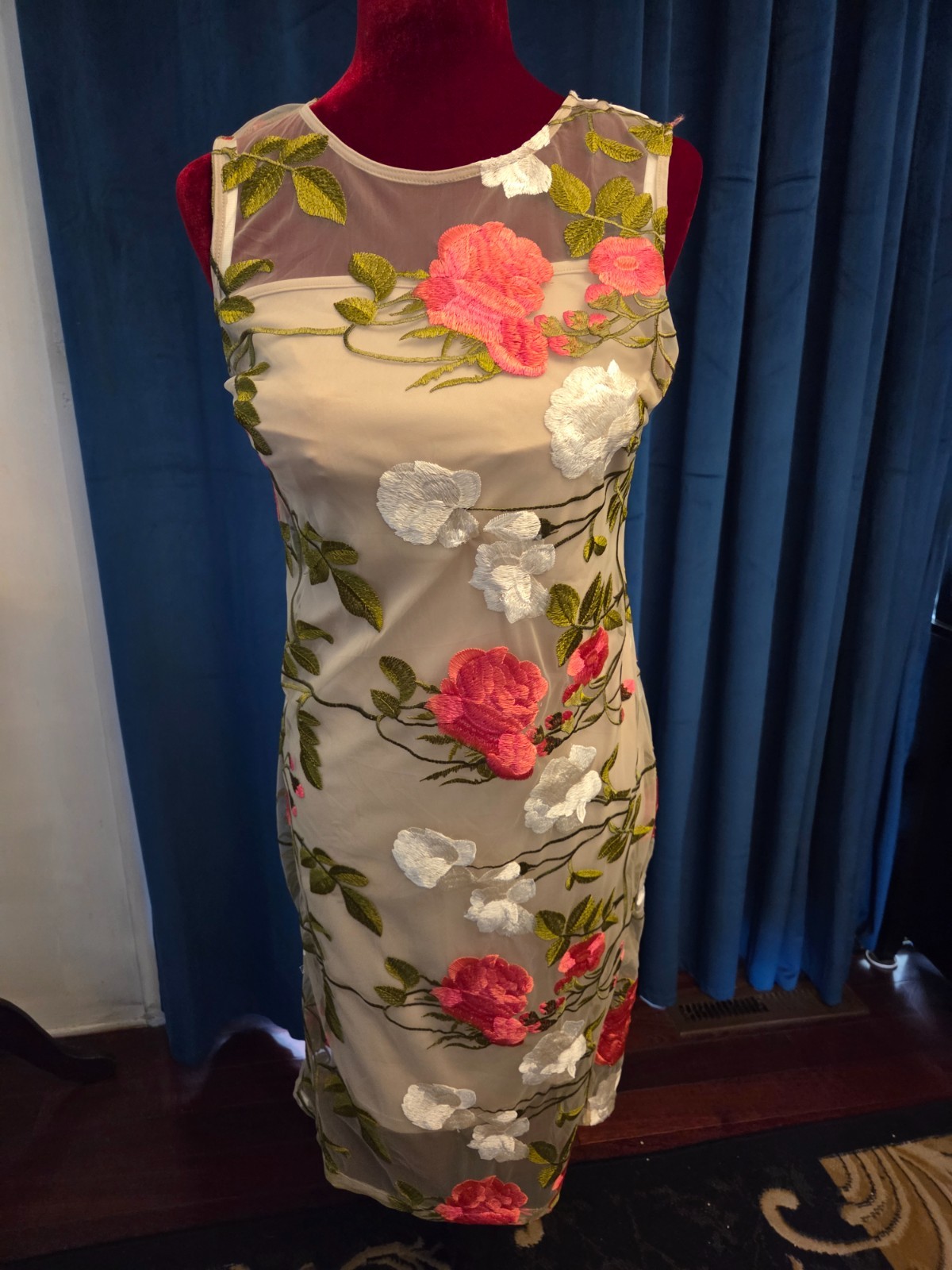 Audrey Hepburn Owned & Worn 80's Short sleeve Sleeve Silk Dress Sydney Guilaroff