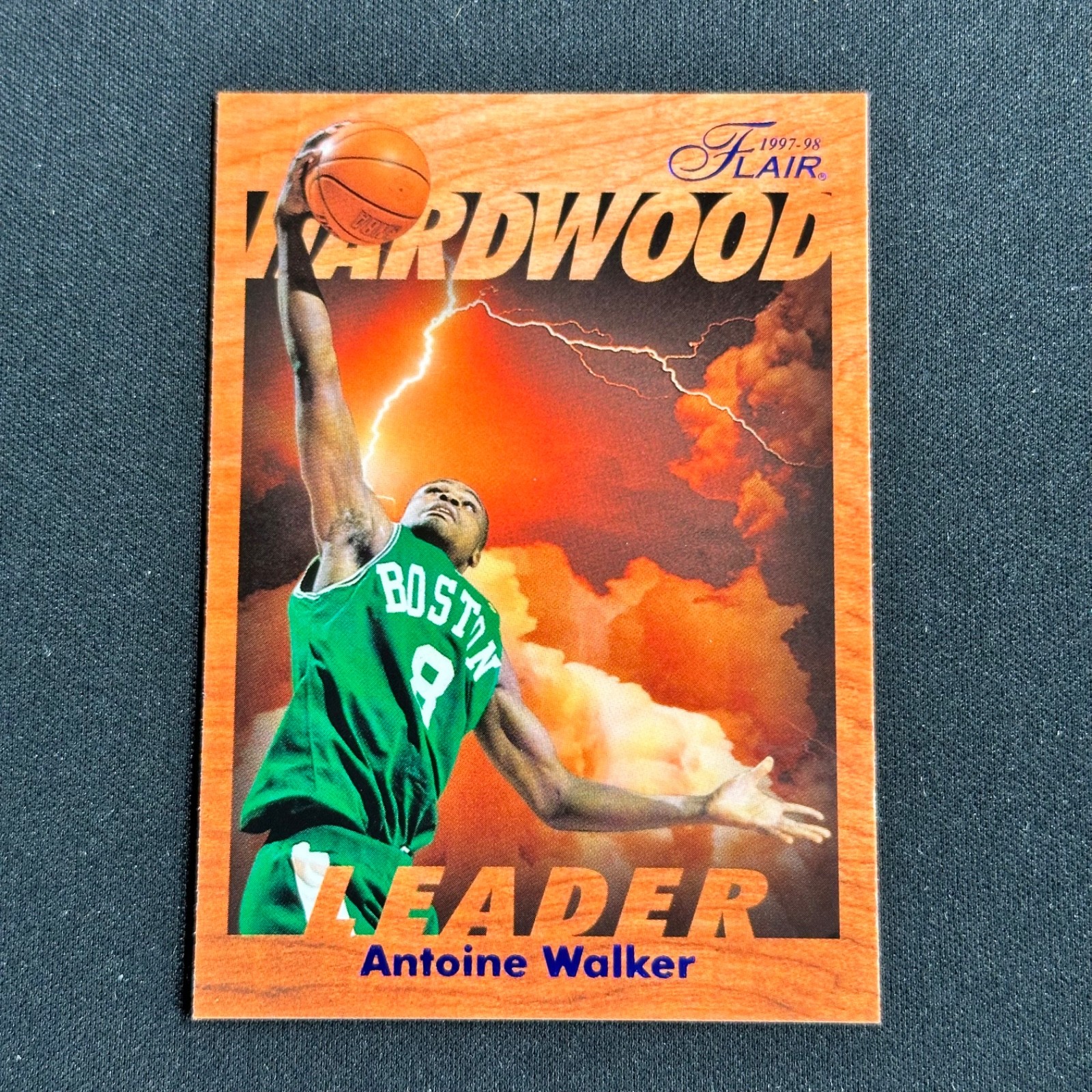 1997-98 Fleer Hardwood Leader Antoine Walker #2 Celtics 1997-98 Fleer Hardwood Leader Antoine Walker #2 Celtics