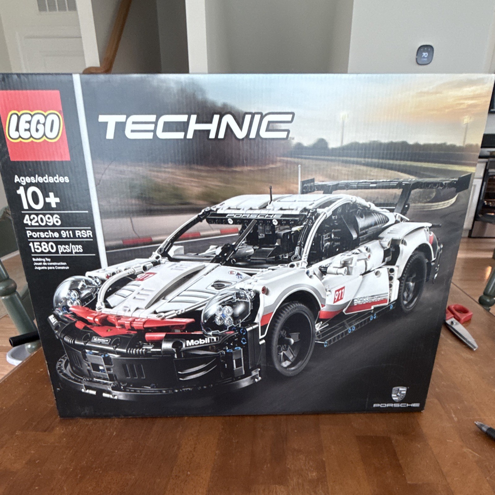 LEGO Technic Porsche 911 RSR 42096 1580pcs Box Brick Separator 10+ LEGO Technic Porsche 911 RSR 42096 1580pcs Box Brick Separator 10+