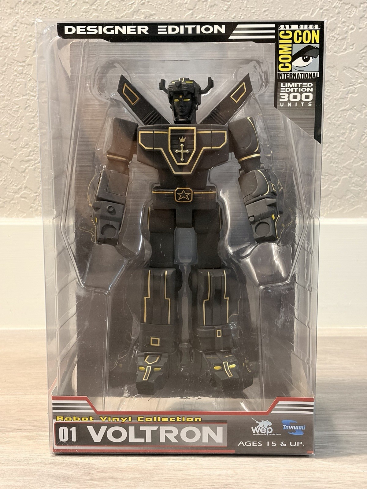 Toynami 2009 SDCC  Exclusive Voltron Vinyl Figure LE 300pc NIB RARE HTF