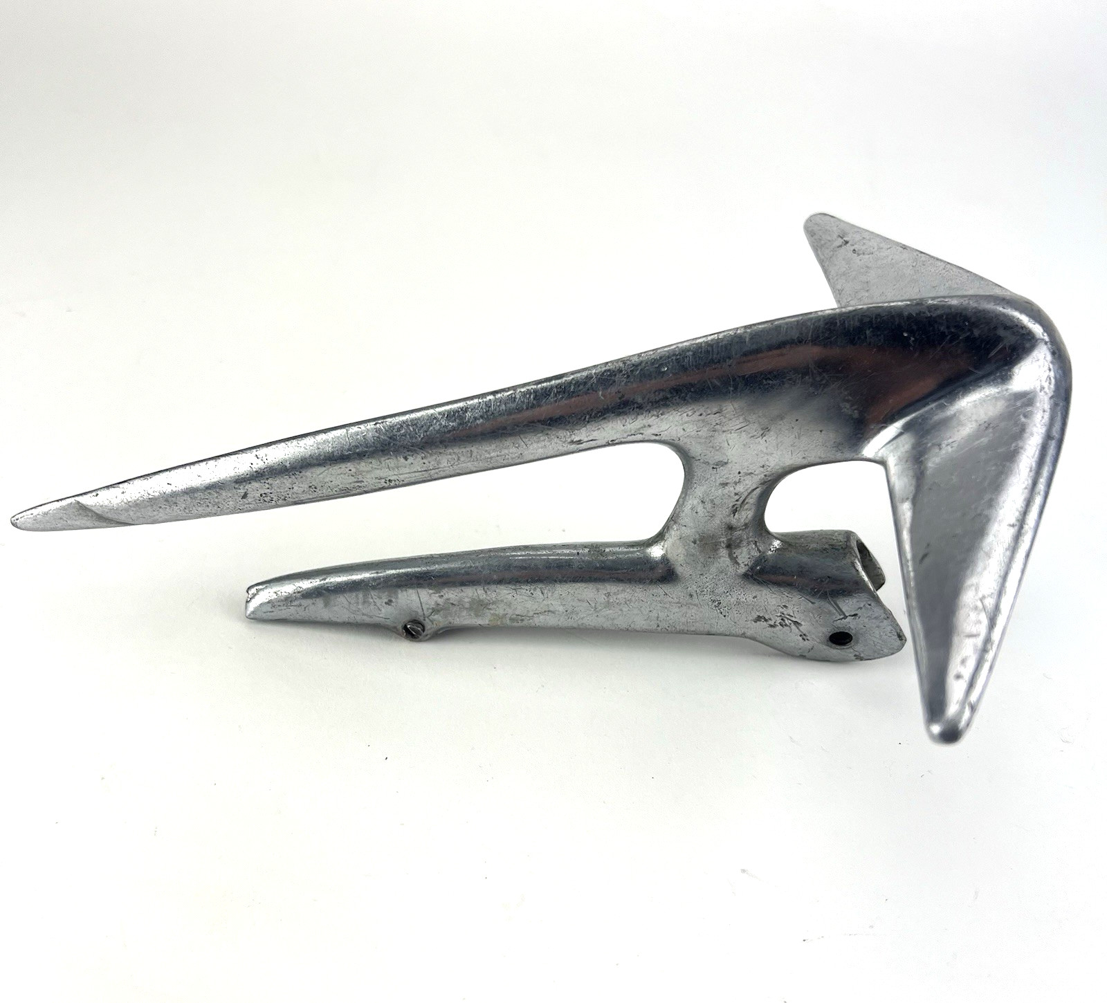 RARE VINTAGE 1937 LINCOLN-ZEPHYR CHROME HOOD ORNAMENT/HANDLE