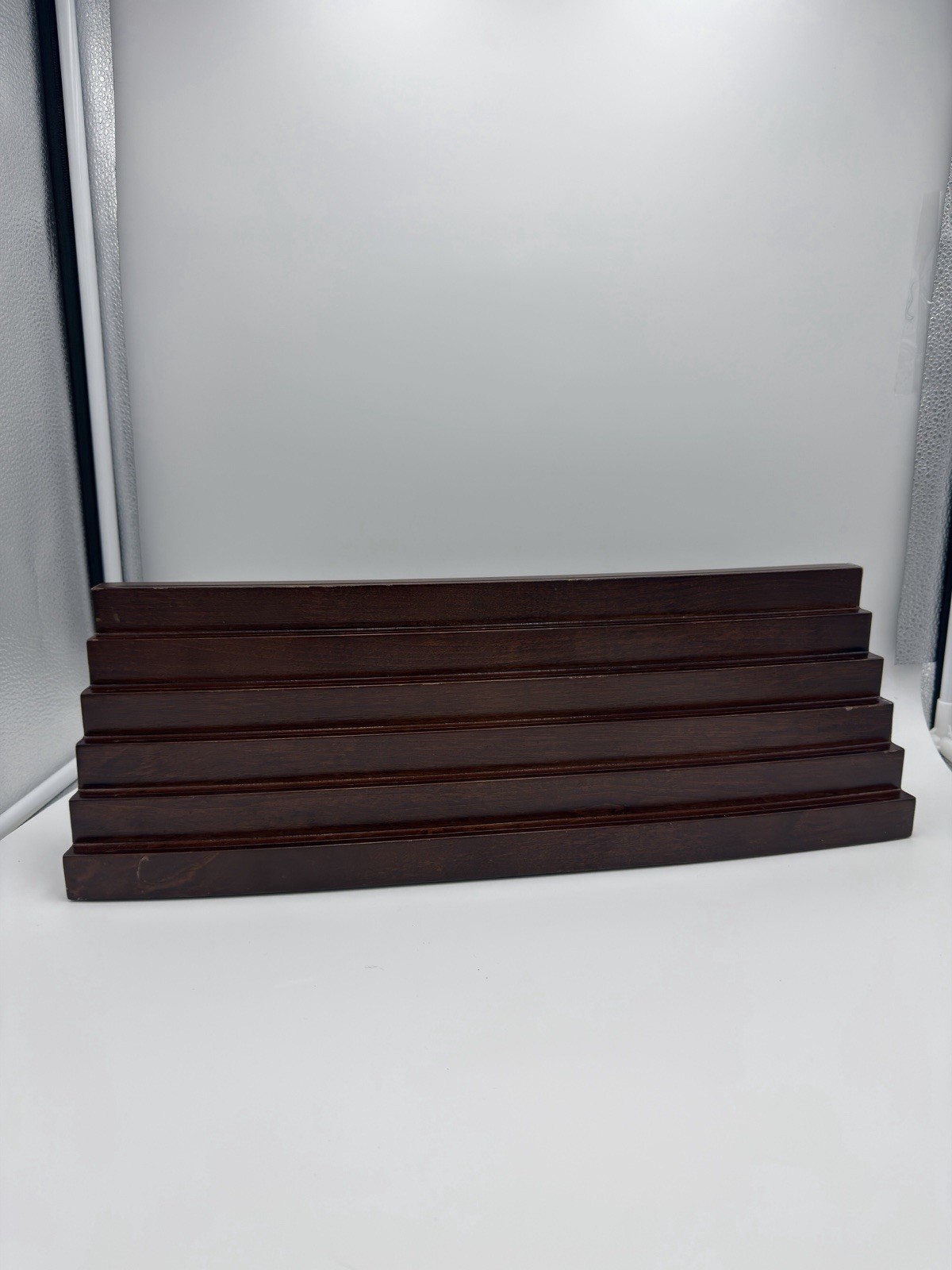 ✨LEVENGER Note Card Bleachers Display Organize Planner Cherry Wood 19” x 6.25”✨ ✨LEVENGER Note Card Bleachers Display Organize Planner Cherry Wood 19” x 6.25”✨