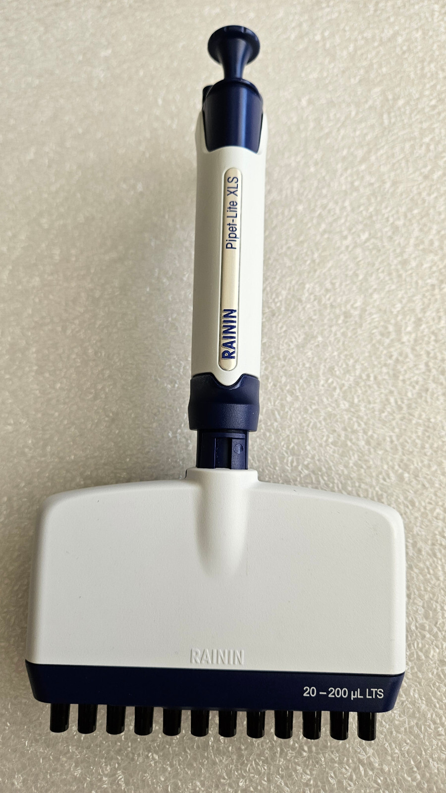 Rainin Pipet-lite XLS L200 20-200 uL LTS 12-Ch Multichannel Calibrated New Seal Rainin Pipet-lite XLS L200 20-200 uL LTS 12-Ch Multichannel Calibrated New Seal