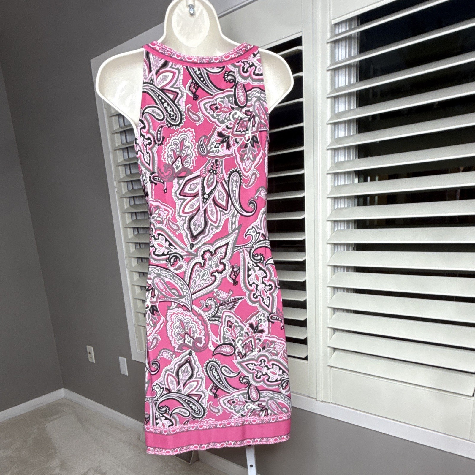INC International Concepts Womens XS Pink Paisley Shift Dress Jersey Stretch INC International Concepts Womens XS Pink Paisley Shift Dress Jersey Stretch