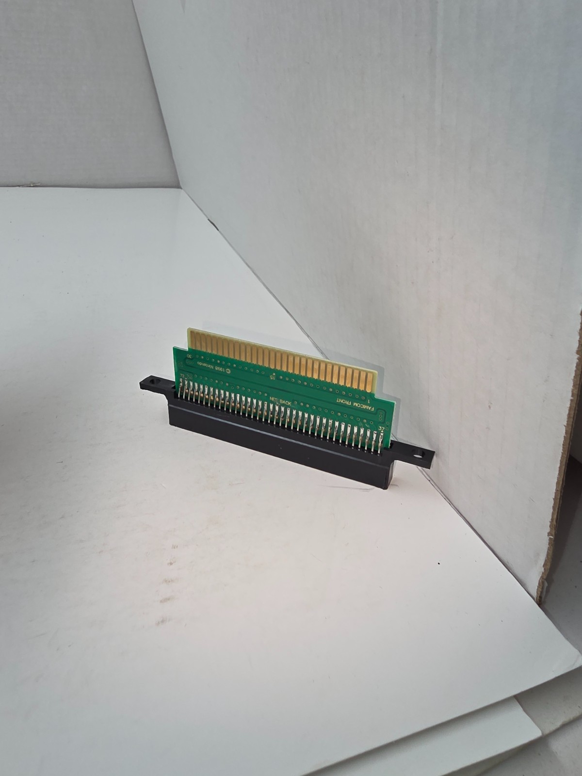 NEW Durable 72 to 60 Pin Adapter Converter Play NES Games on Famicom NTSC & PAL