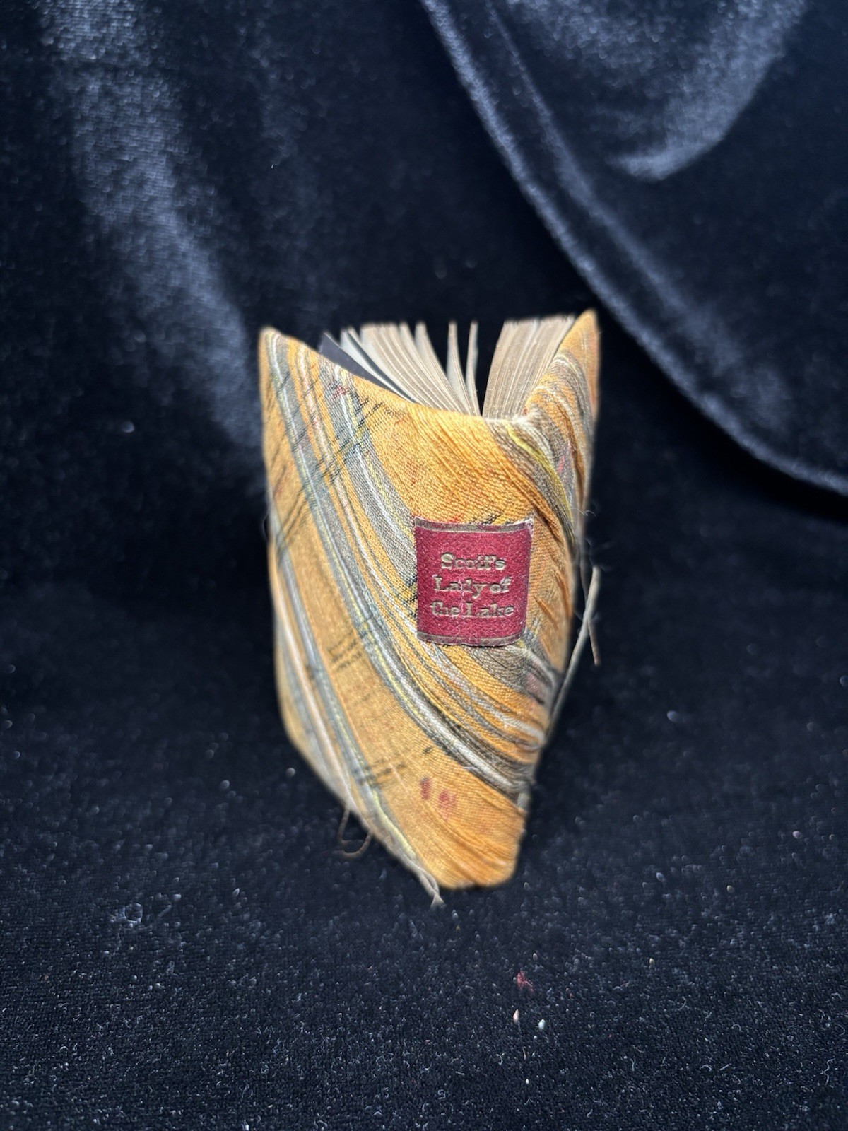 Antique Miniature Book Sir Walter Scott’s The Lady of the Lake, around 1900 Antique Miniature Book Sir Walter Scott’s The Lady of the Lake, around 1900