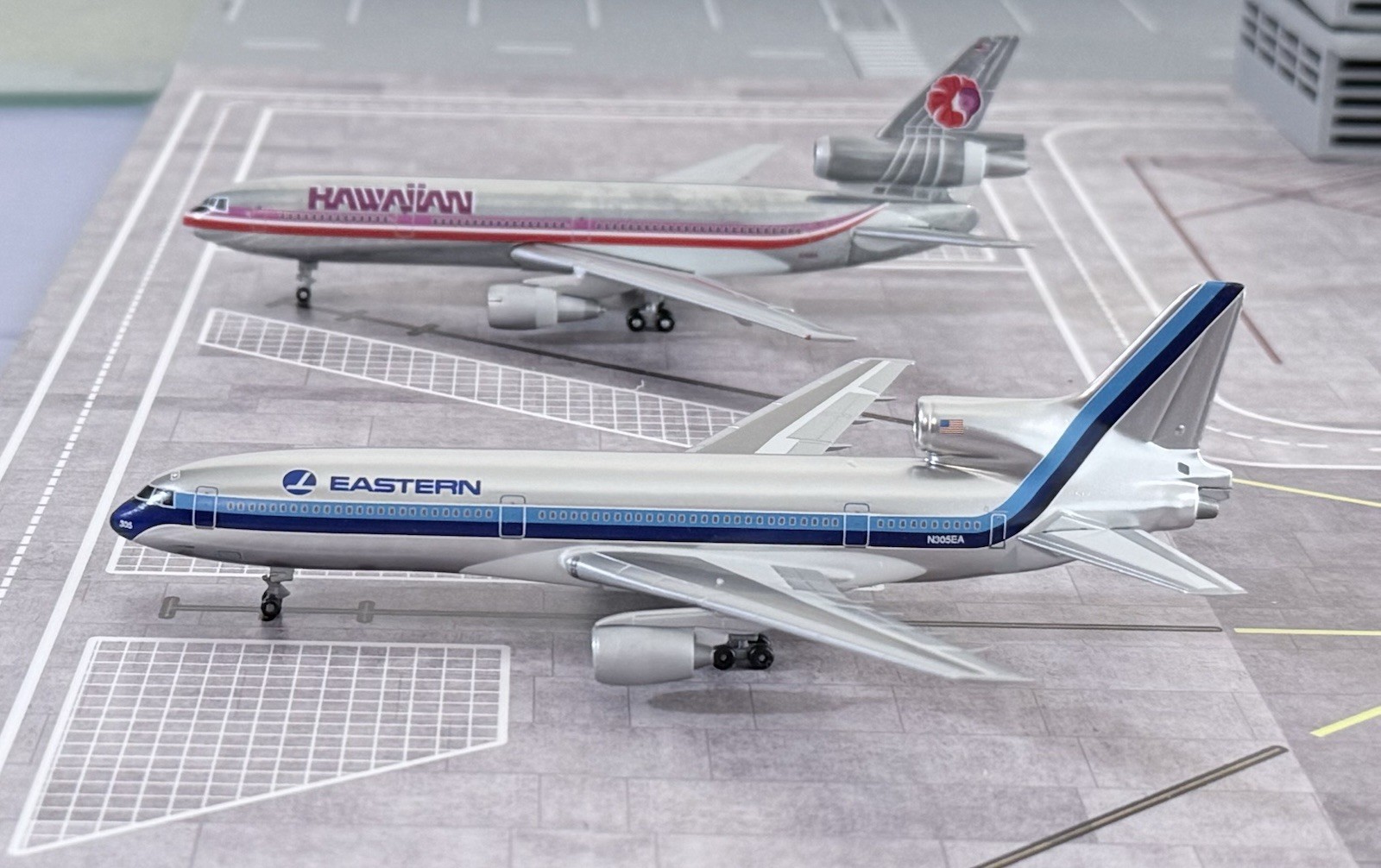 Eastern L1011-385-1 TriStar 1:400 Dragon Wings