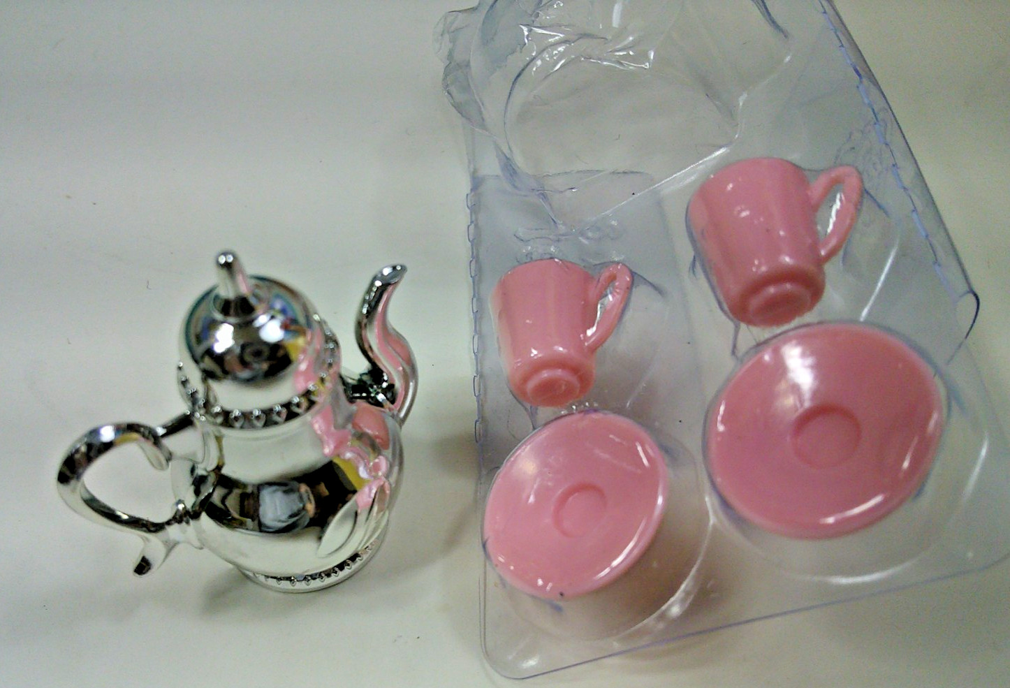 Mattel Barbie doll  Reproduction Invitation to Tea  set plastic unused  NO DOLL