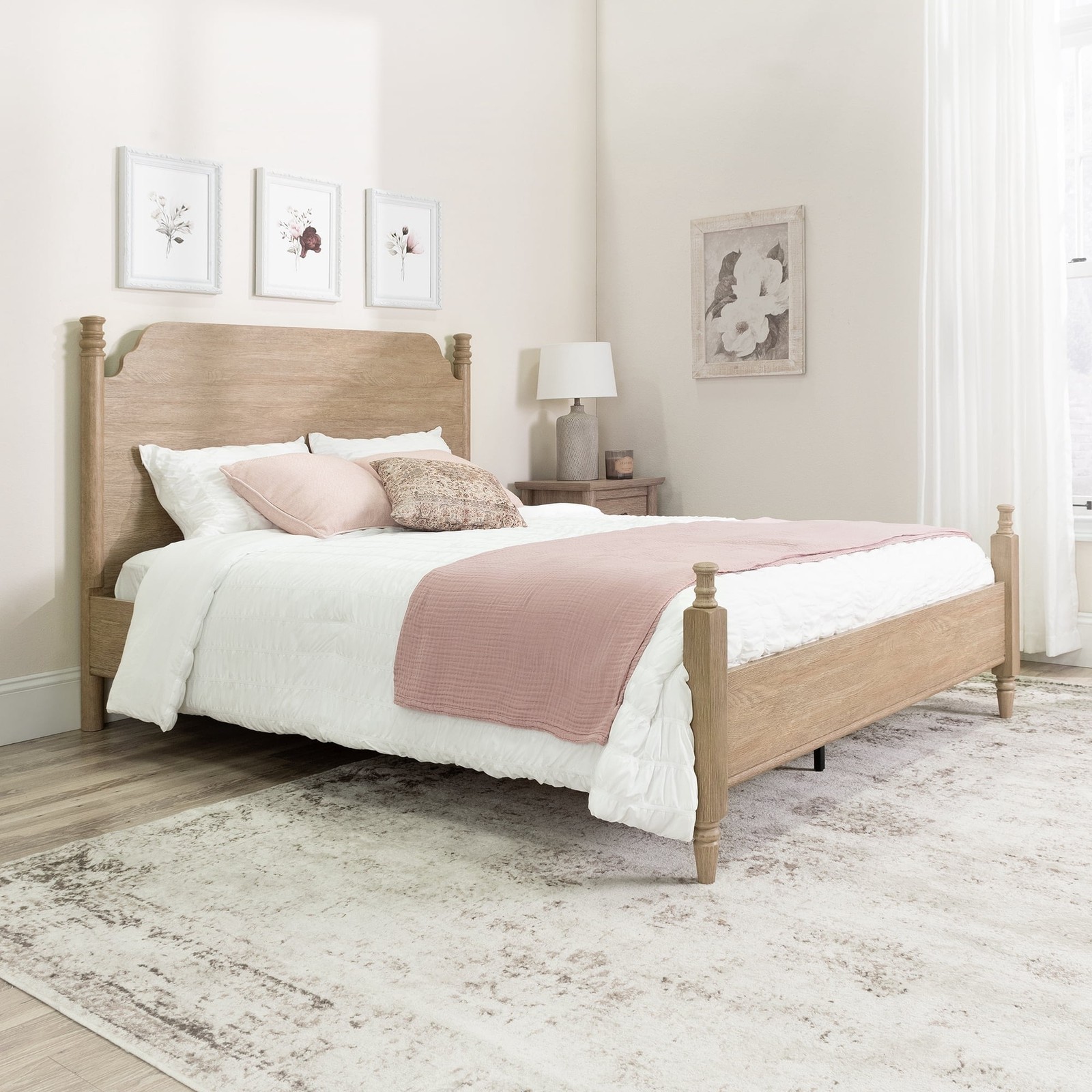 My Texas House 453717 Monroe Queen Bed, Brushed Oak Finish