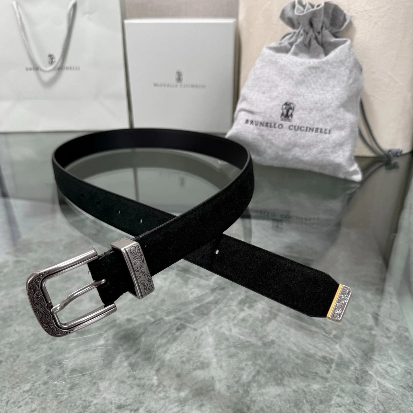 Brunello Cucinelli Black Suede Leather 3CM Engraved Buckle Belt - Real photo Brunello Cucinelli Black Suede Leather 3CM Engraved Buckle Belt - Real photo