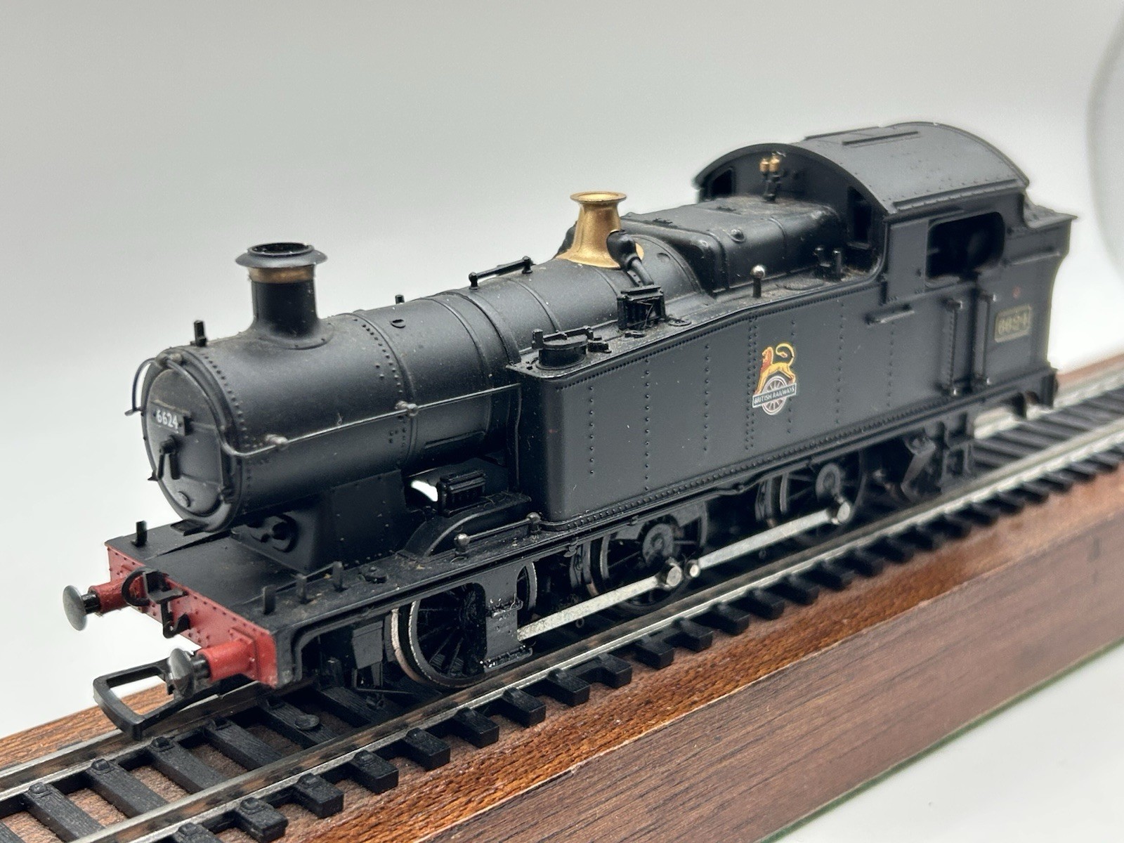 Bachmann Branchline OO Class 56XX 0-6-2 Tank Locomotive BR Black - (TESTED) Bachmann Branchline OO Class 56XX 0-6-2 Tank Locomotive BR Black - (TESTED)