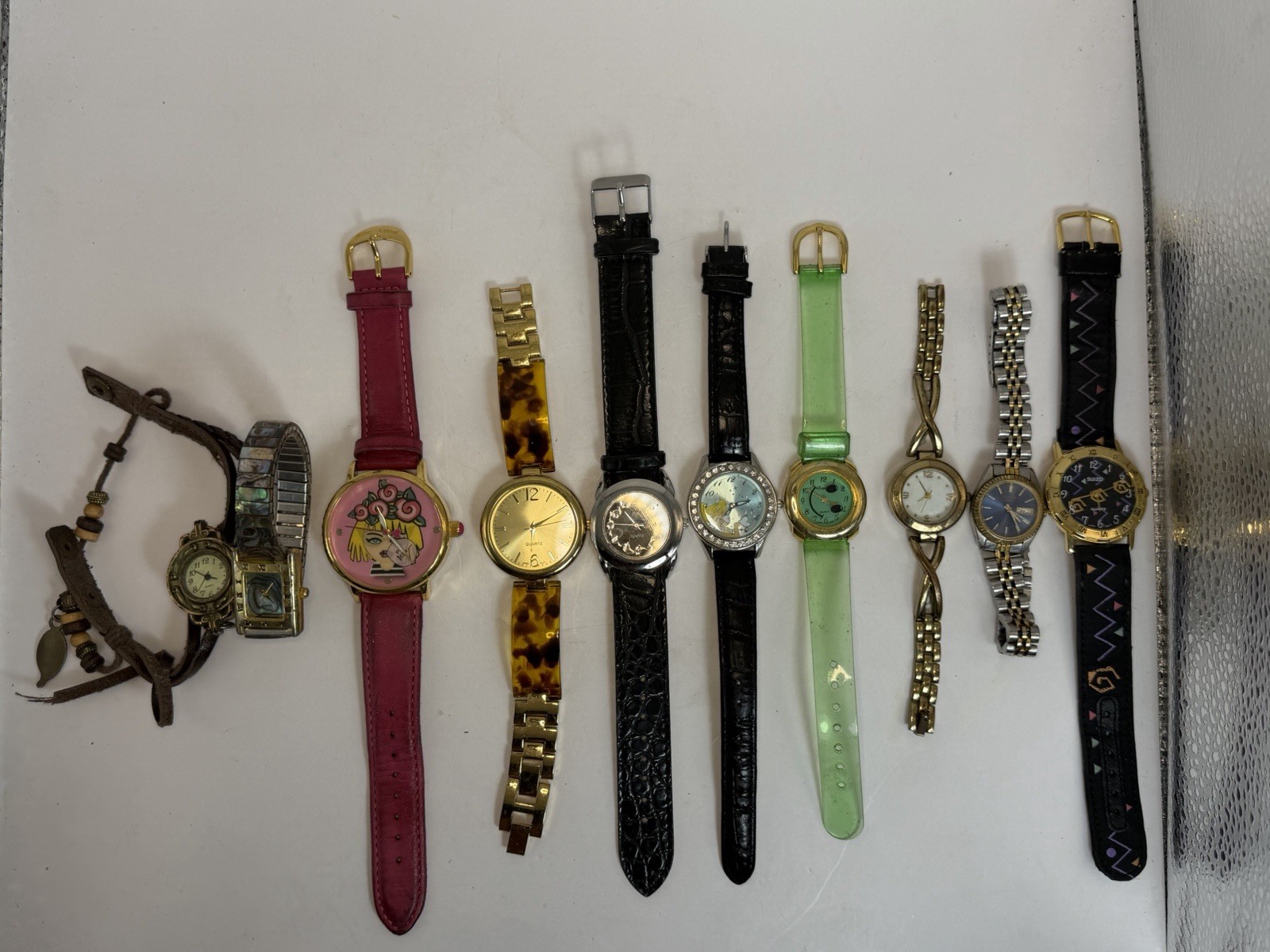 Lot of 11 Women’s Quartz Watches Mixed Brands Disney Vintage Parts Repair