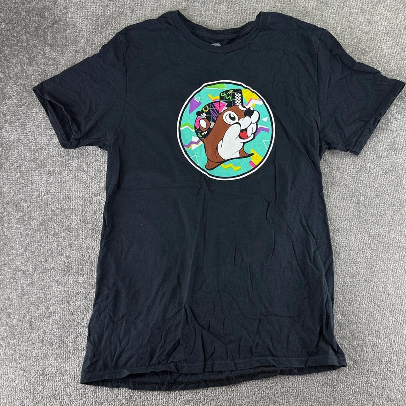 Buc-ee’s Bucees Short Sleeve Shirt Black Relax 90s Theme Graphic Mens M Buc-ee’s Bucees Short Sleeve Shirt Black Relax 90s Theme Graphic Mens M