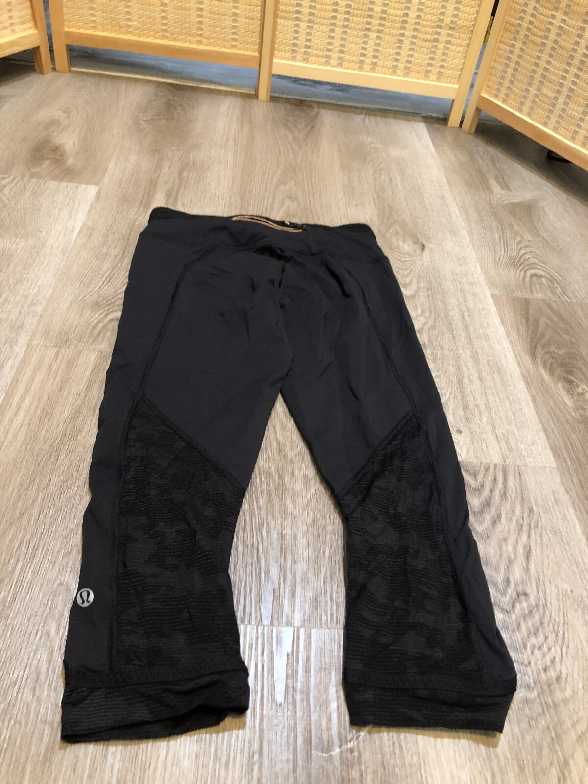 Women\'s Lululemon Workout Activewear Gym Yoga Pants Size 4 Dark Gray m37 Women\'s Lululemon Workout Activewear Gym Yoga Pants Size 4 Dark Gray m37