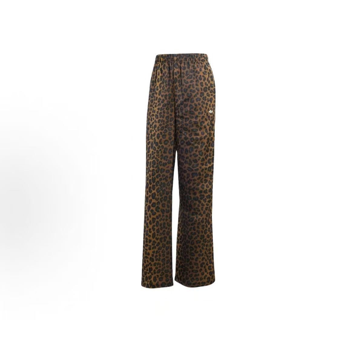 Adidas Originals Women's Firebird Leopard Track Pants JW7302 Oversized NWT Adidas Originals Women's Firebird Leopard Track Pants JW7302 Oversized NWT