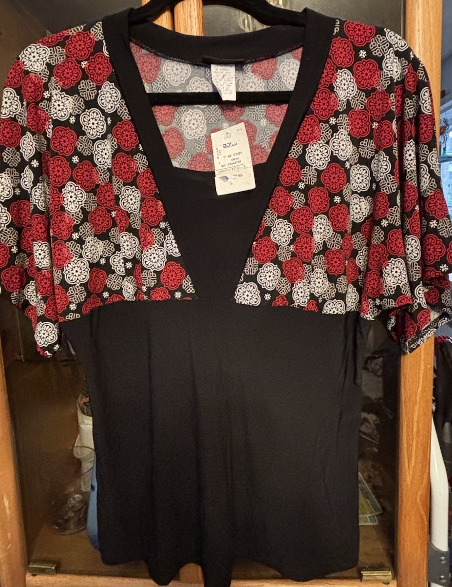 Perception Concept Large Shirt size Blouse Perception Concept Large Shirt size Blouse