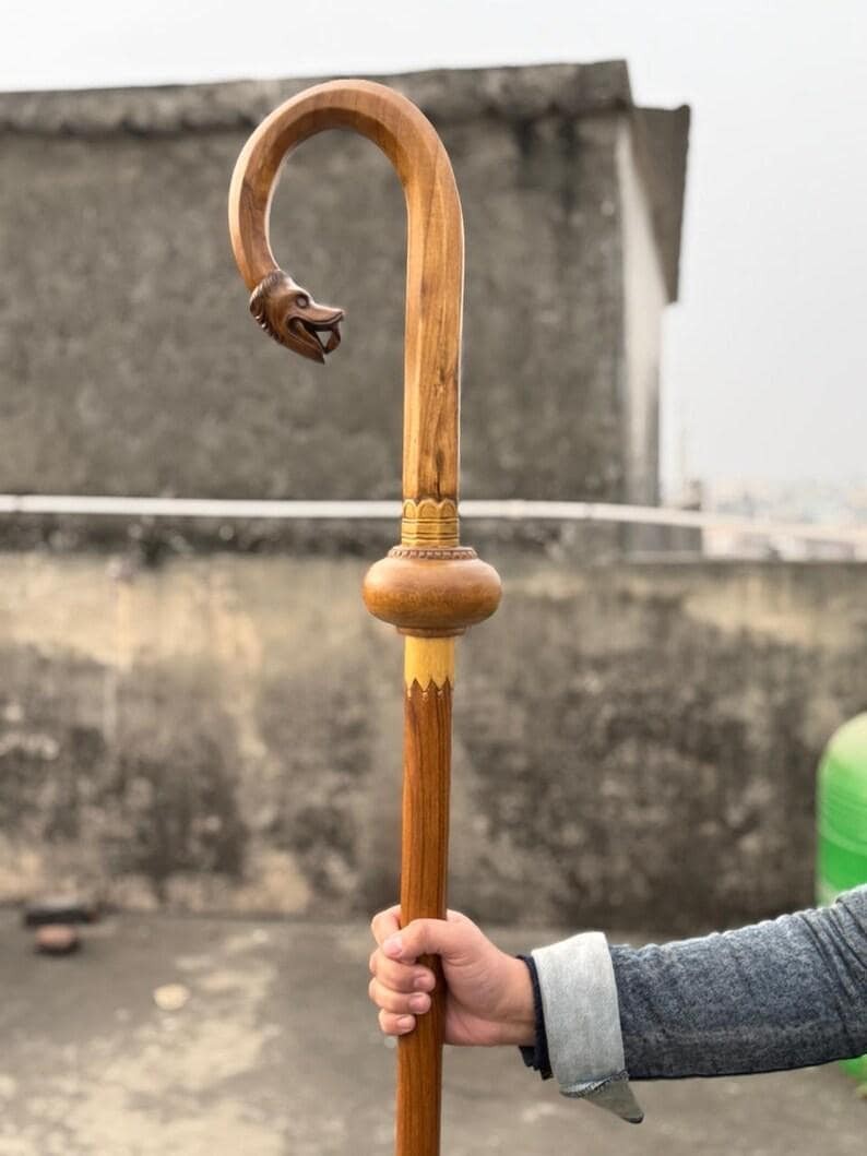 Vintage Style Wooden Walking Stick Carved Dragon - knope Handle Collectible Cane
