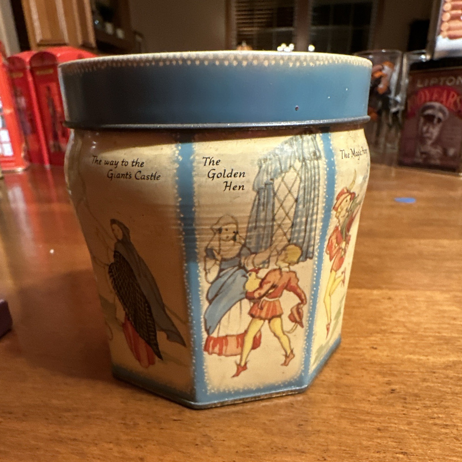This item is a rare vintage This item is a rare vintage