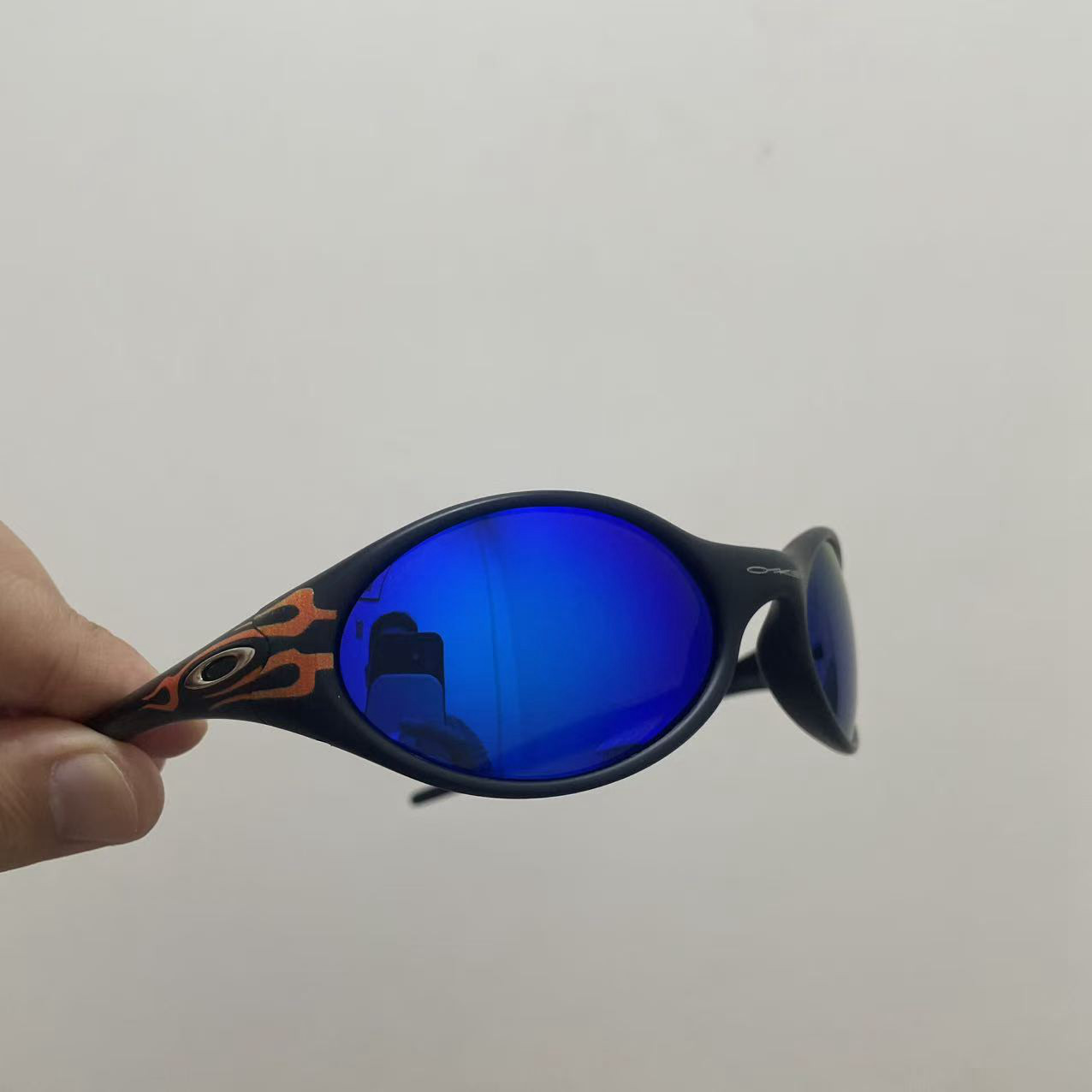 Retro Oakley Eye Jacket Red Fire Sunglasses Black Frames Blue Lenses Y2K