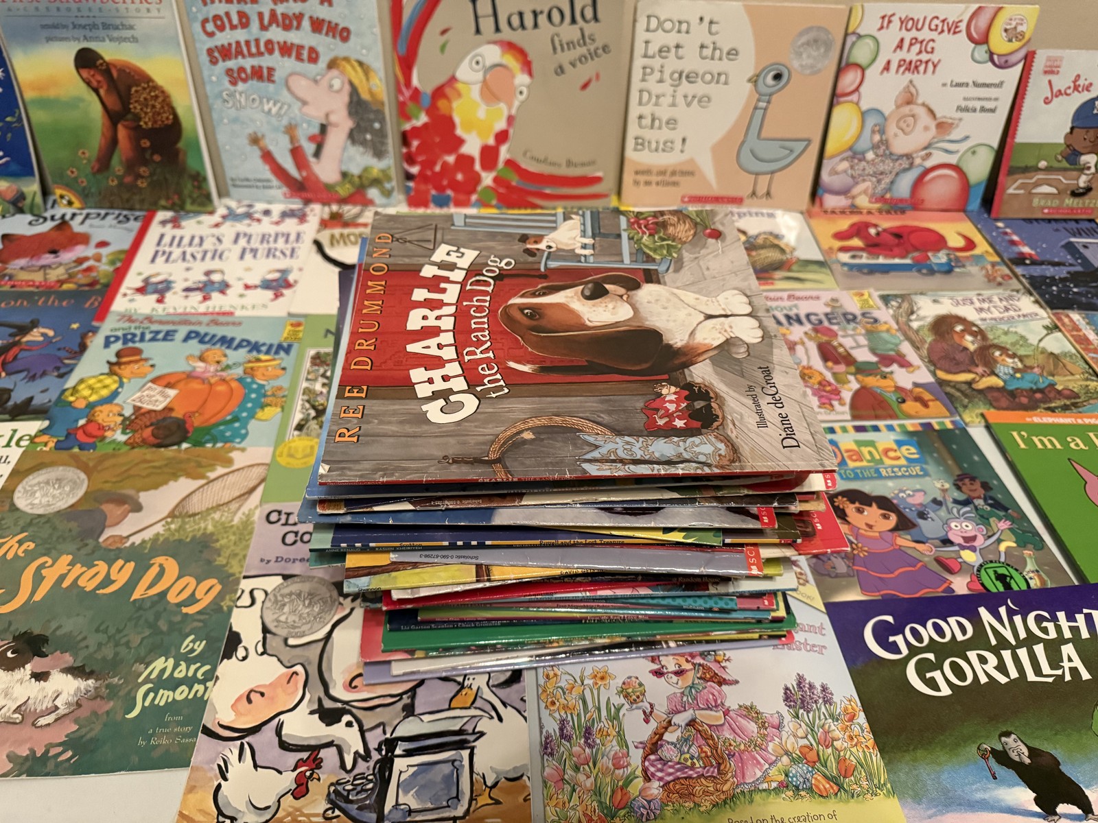 Childrens Bedtime Books LOT OF 20 Story Time Sets Paperback Kids Childrens Bedtime Books LOT OF 20 Story Time Sets Paperback Kids
