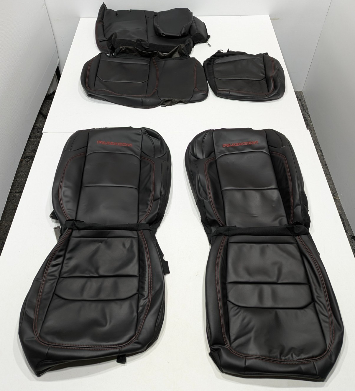 Factory Take-Off Seat Covers Fits 2024-2027 Jeep Wrangler 4 Door Rubicon AL51