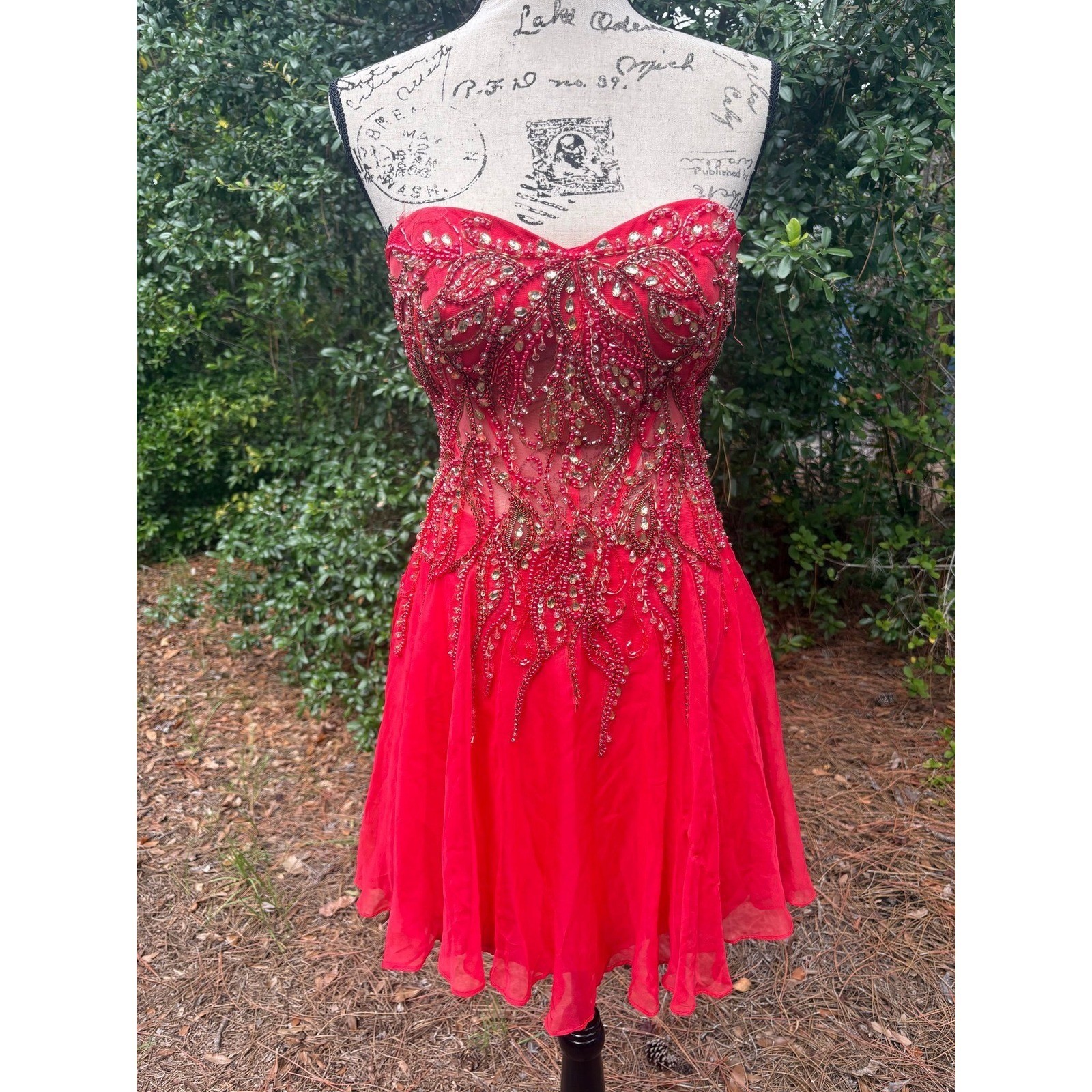 Alyce Paris Red Beaded Strapless Corset Back Mini Dress Size 6 Homecoming Prom