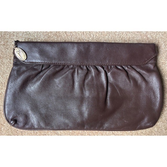 Etra Vintage Brown Genuine Leather Pleated Zipper Clutch Bag with Logo Charm Etra Vintage Brown Genuine Leather Pleated Zipper Clutch Bag with Logo Charm