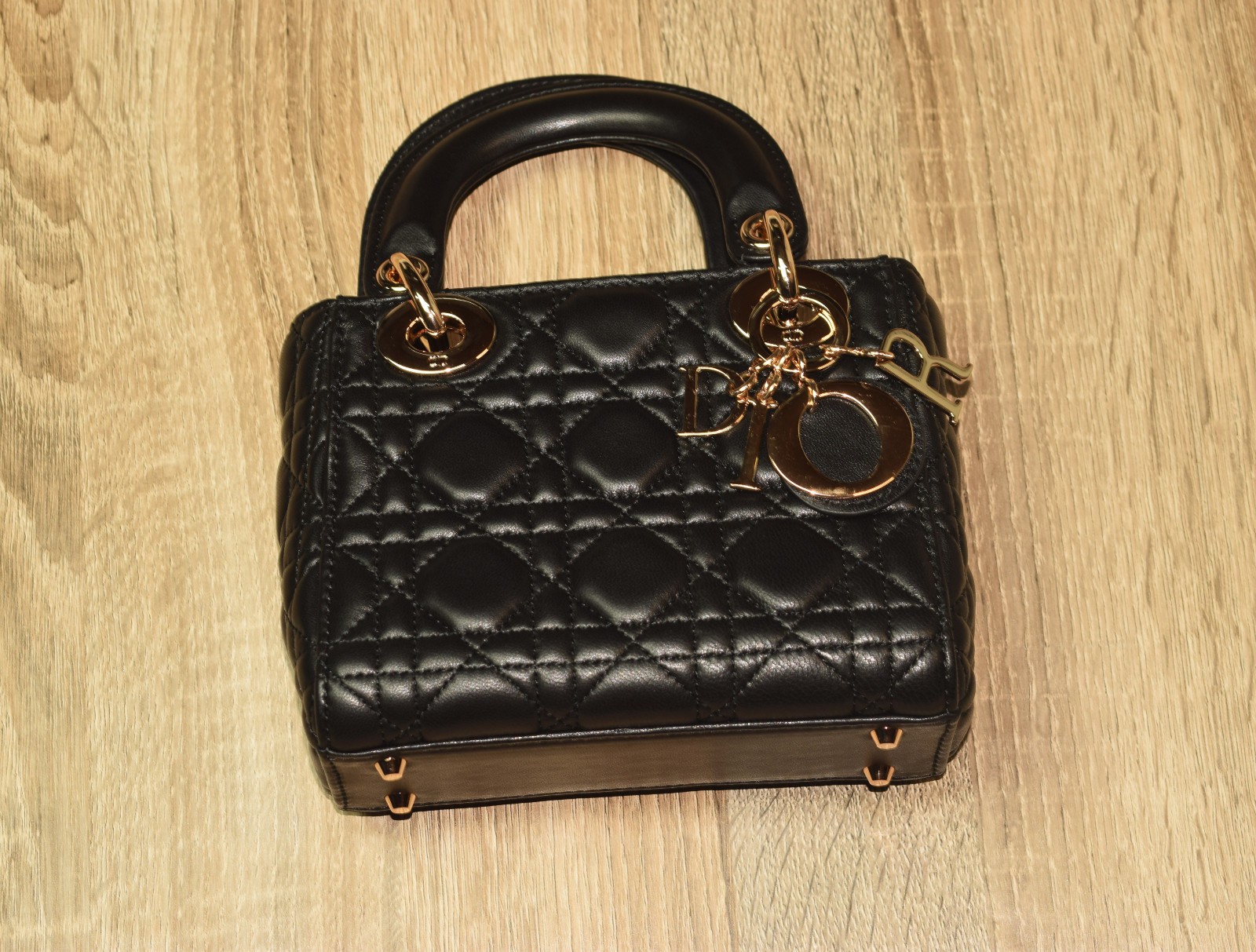 Christian Dior Lady Dior Mini Cannage Hand Bag Shoulder Bag Leather Christian Dior Lady Dior Mini Cannage Hand Bag Shoulder Bag Leather