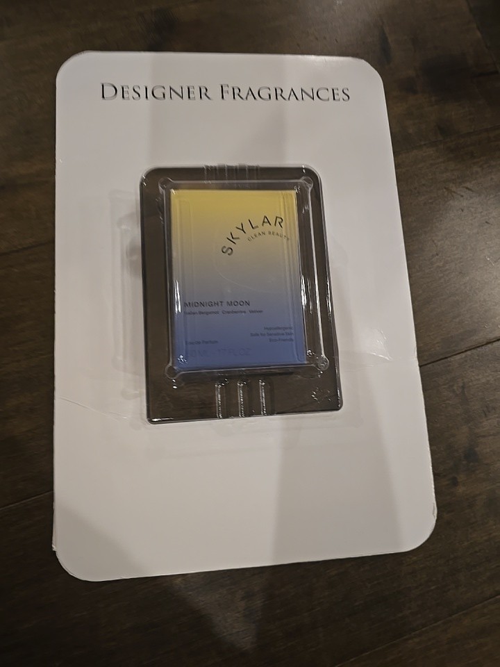 Skylar Clean Beauty Midnight Moon Eau De Parfum 1.7 Oz 50ml NEW Designer Authent Skylar Clean Beauty Midnight Moon Eau De Parfum 1.7 Oz 50ml NEW Designer Authent