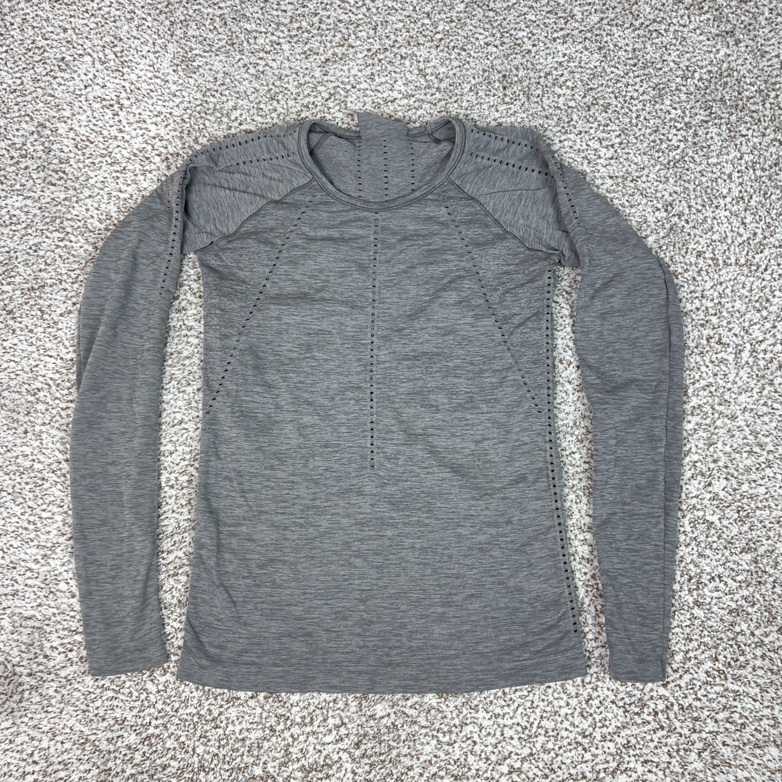 Athleta Shirt Womens Small Gray Seamless Foothill Running Athletic Gym Top Logo